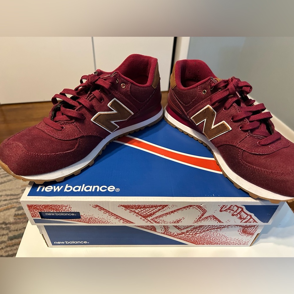 New Balance Maroon and Brown Sneakers